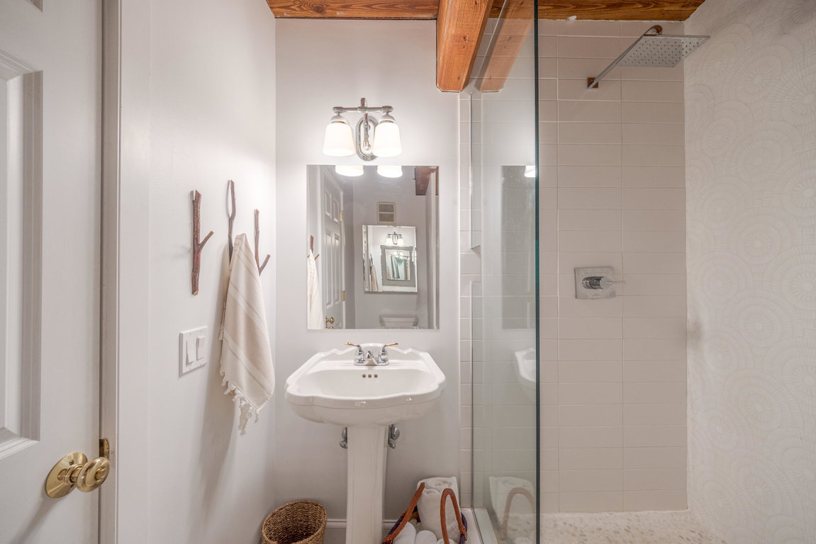 71-5 Granville Road Unit 6-DTP