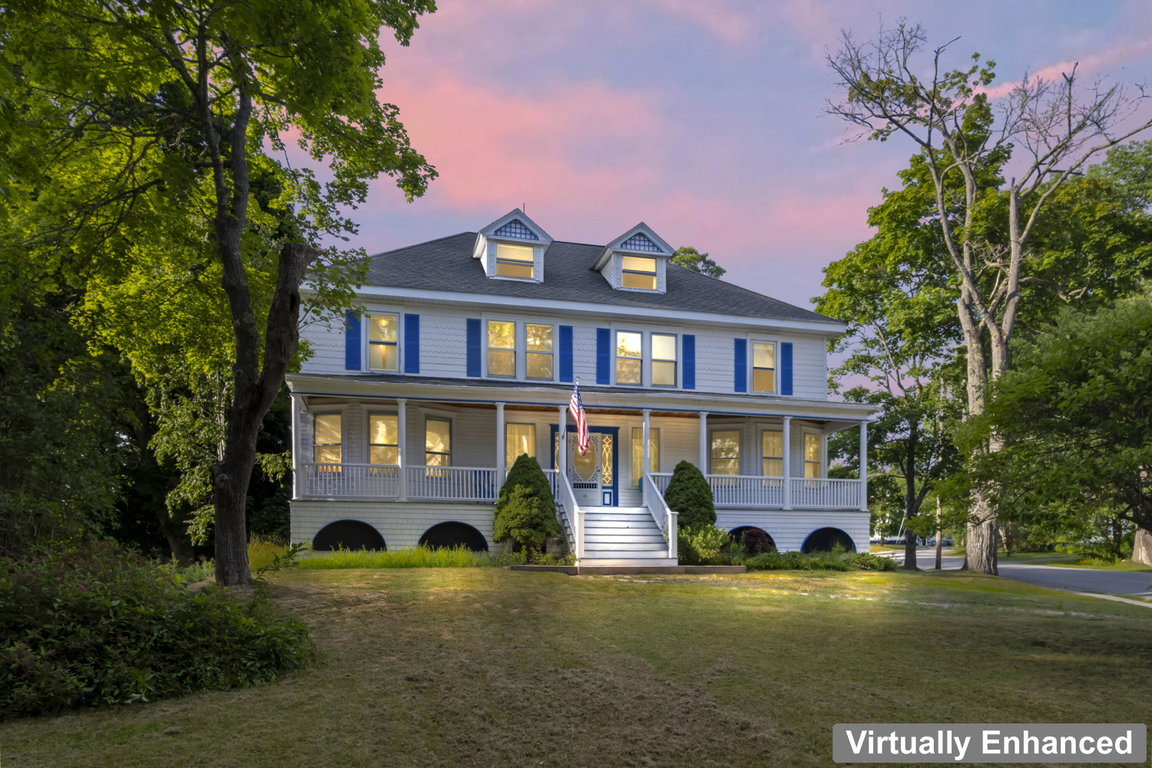 16 Eastern Avenue Boothbay Harbor