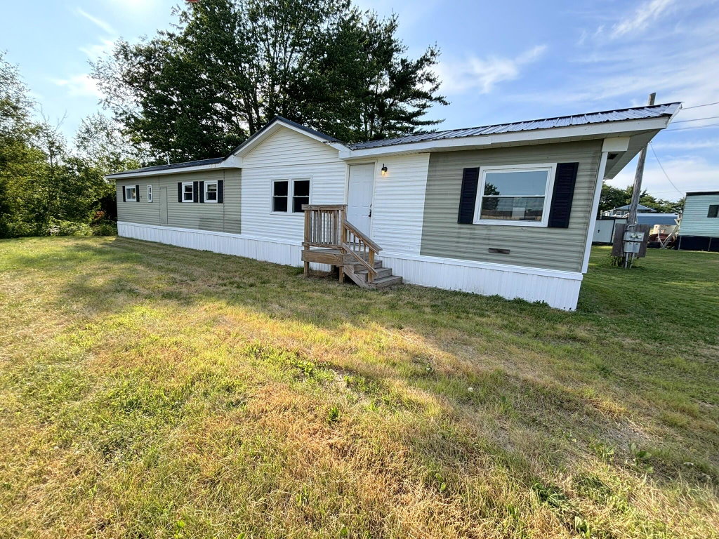 22 Elwood Drive Clinton