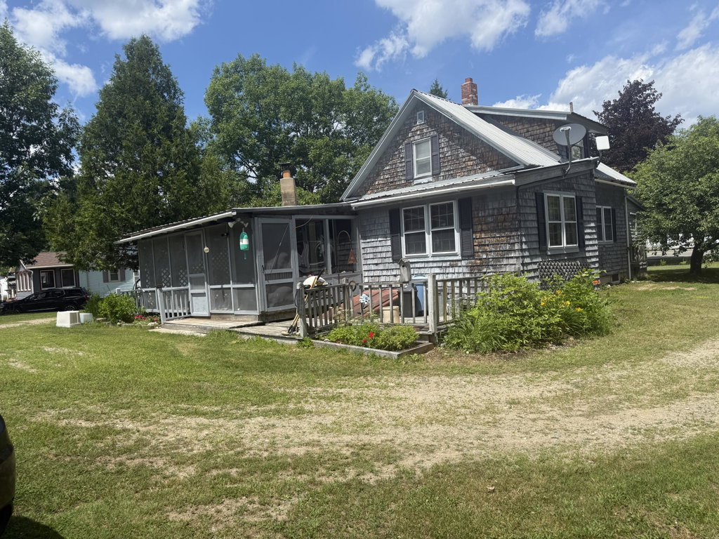 2653 Lee Road Lee