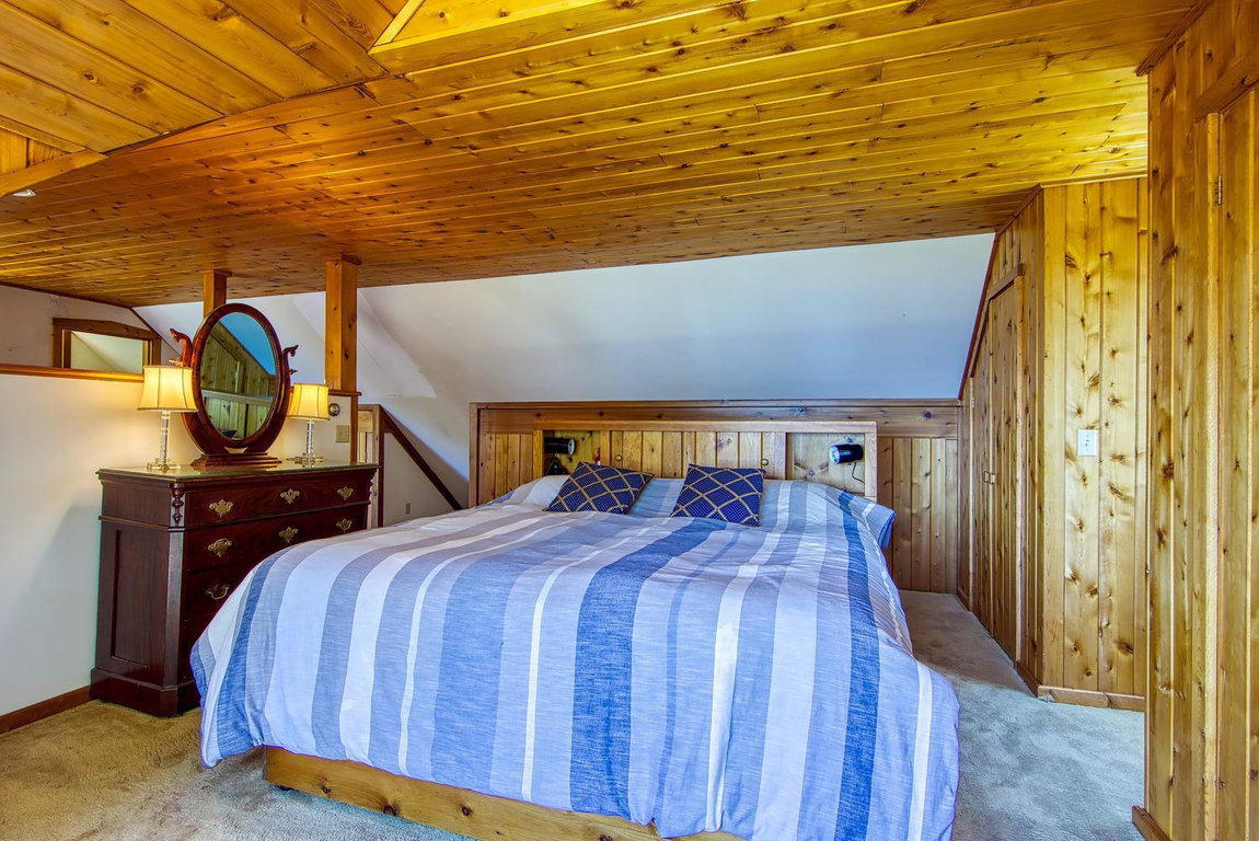 Bedroom 2nd fl suite-2