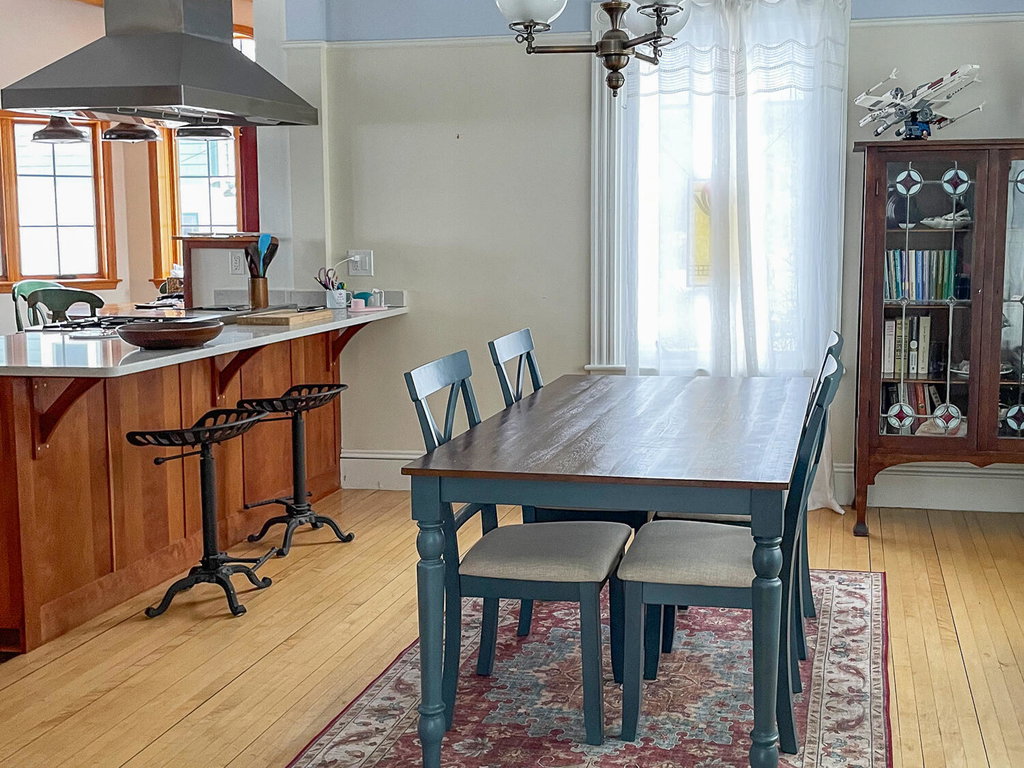 Kitchen/Dining
