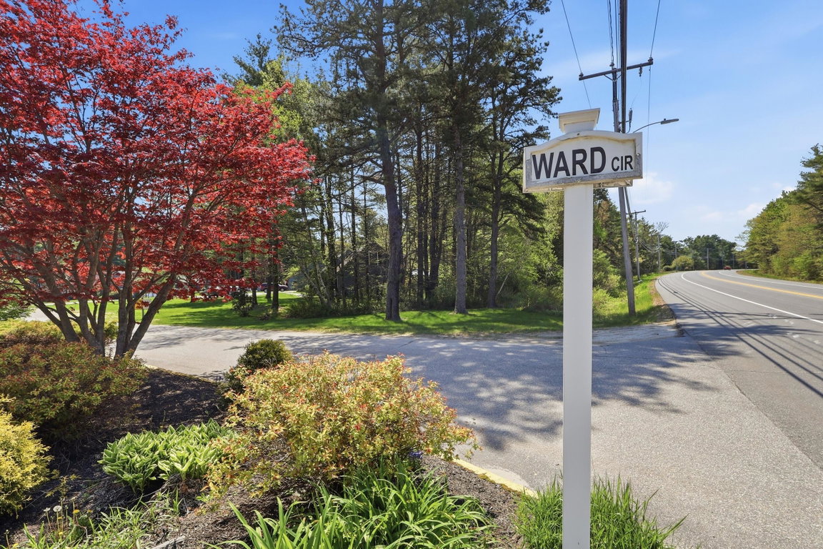 70 Ward Circle Brunswick