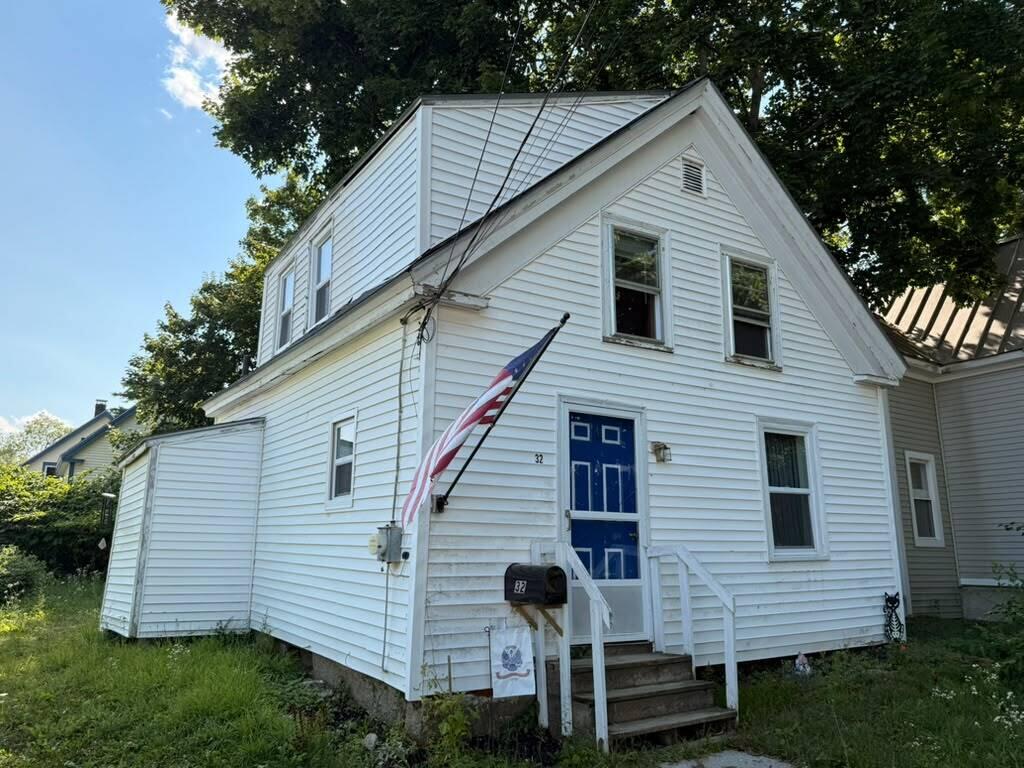 32 Warren Street Rockland