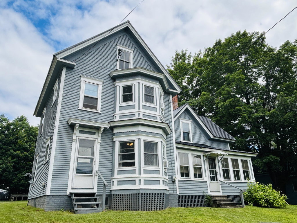 9 Pleasant Street Guilford
