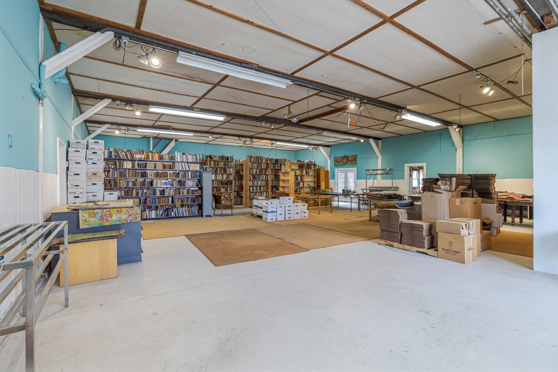 53-33-37 Water Street-DTP