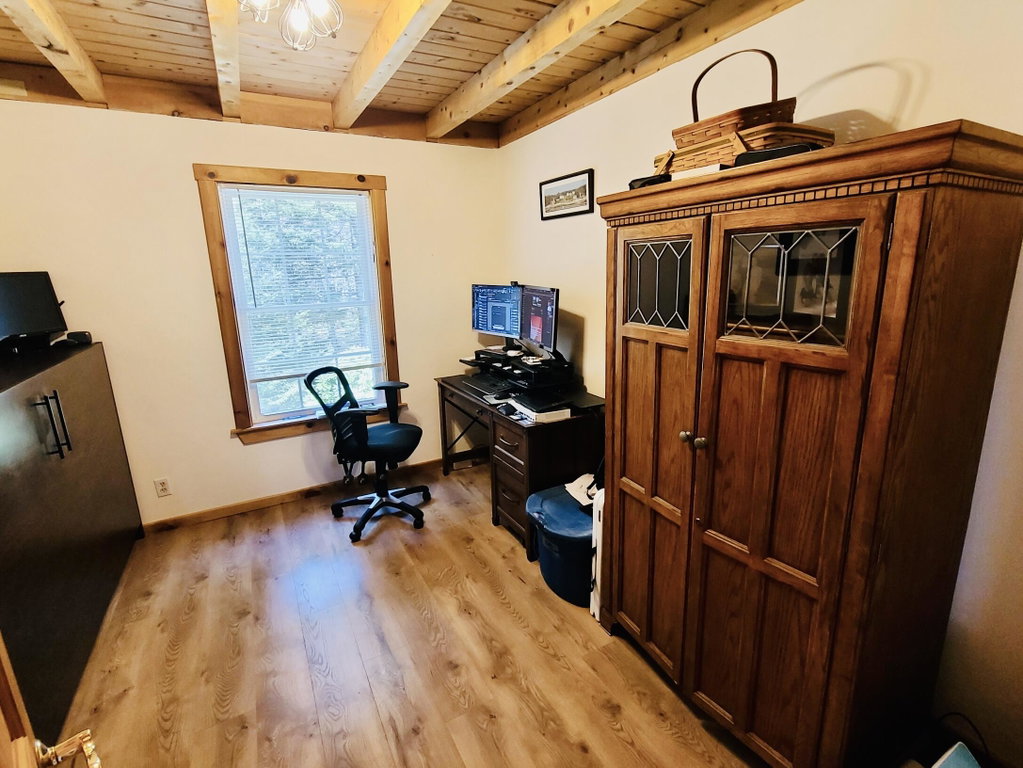 First floor den/bedroom