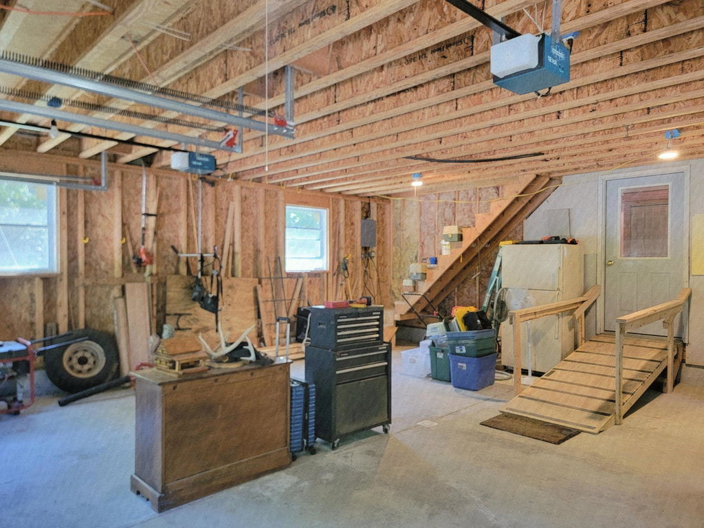 2 Car Garage