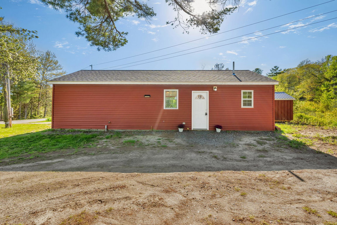 29-web-or-mls-727-n-bend-rd