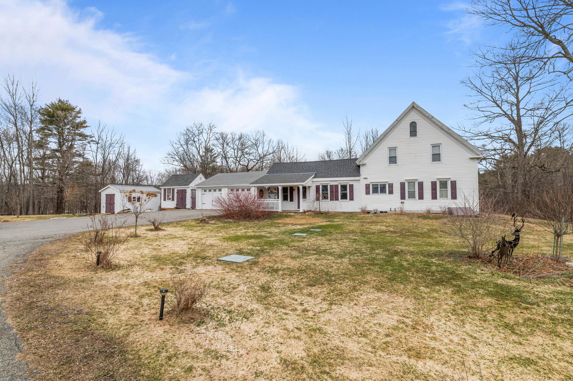 18 Blinn Hill Road Dresden