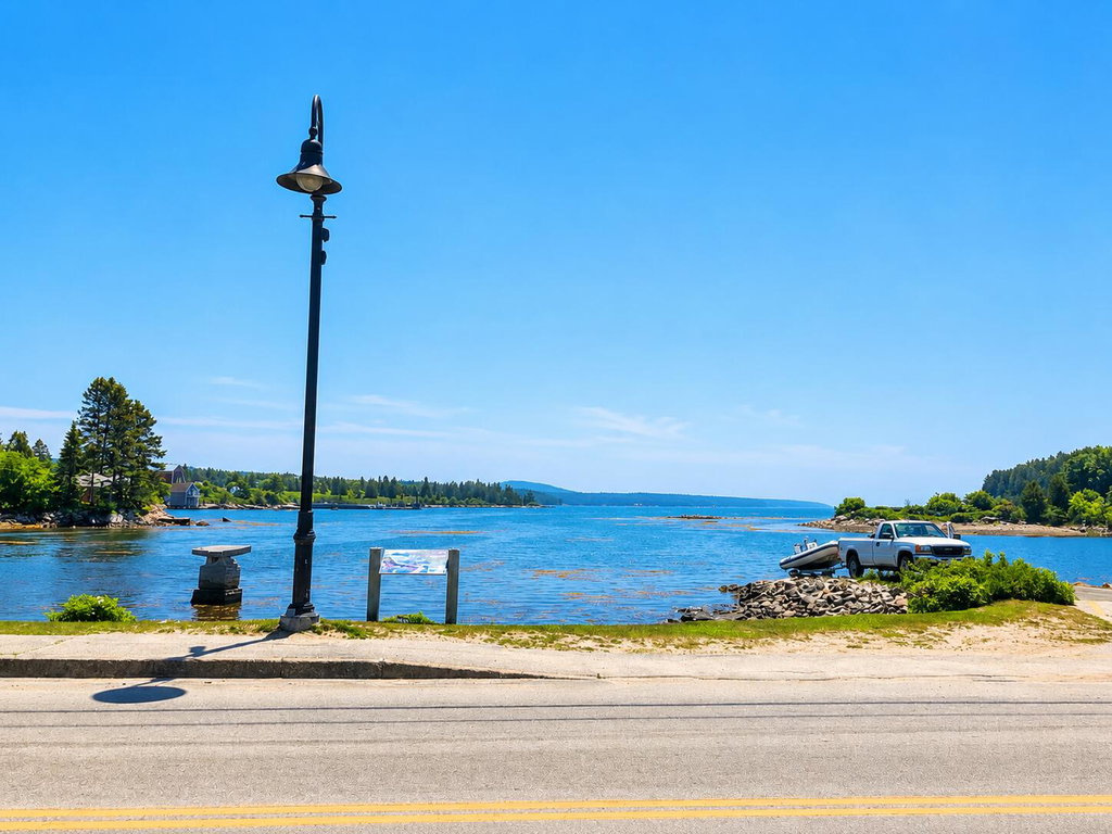 Winter harbor boat launch