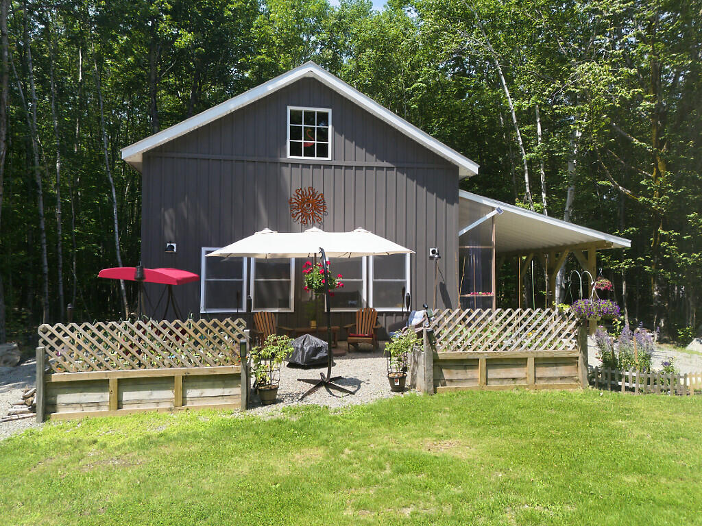 108 Lilly Drive Newport